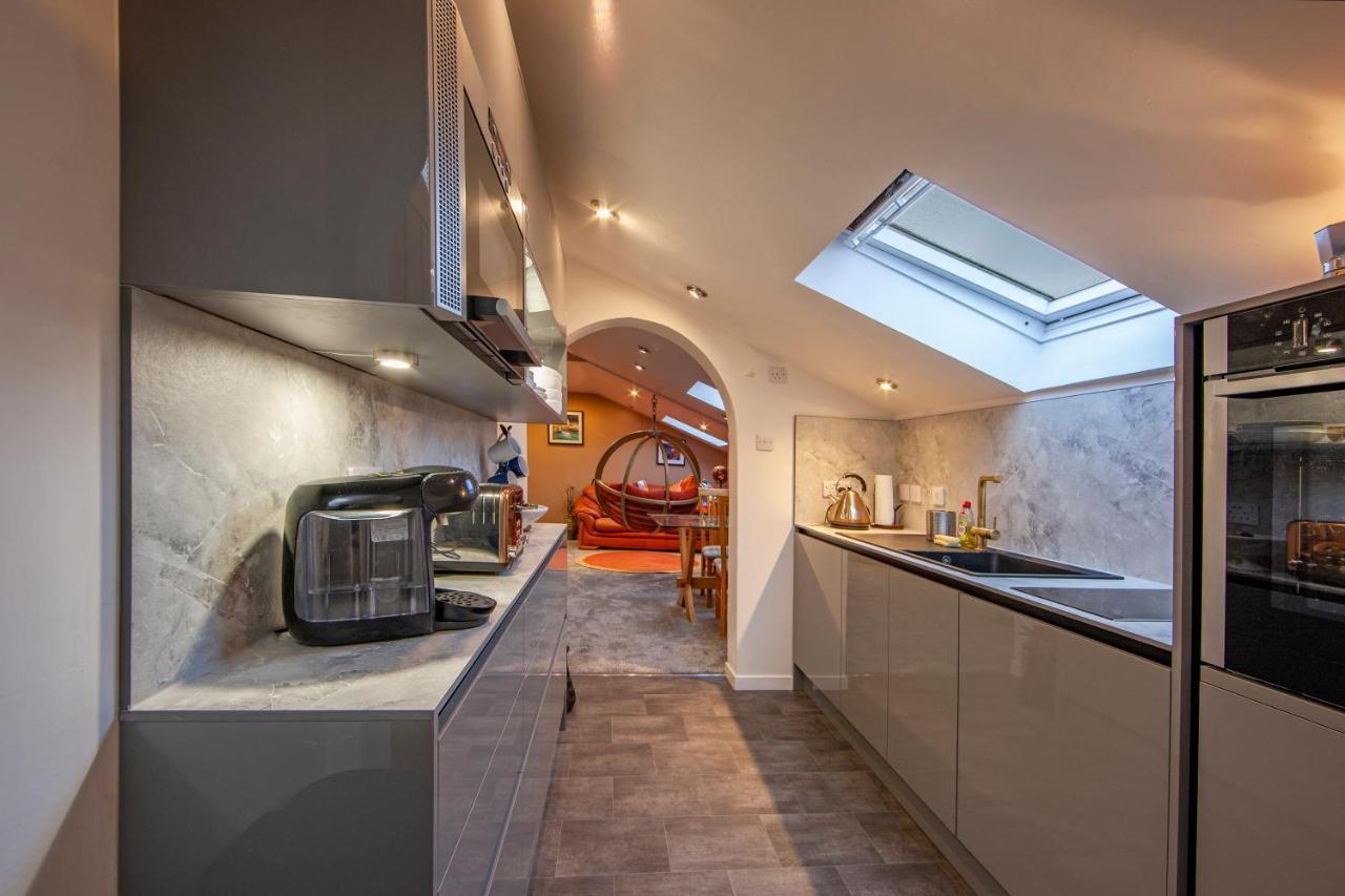 Premium 2Nd Floor 2 Bed Apt Sleeps 4 Adults In Oban Town Eksteriør bilde