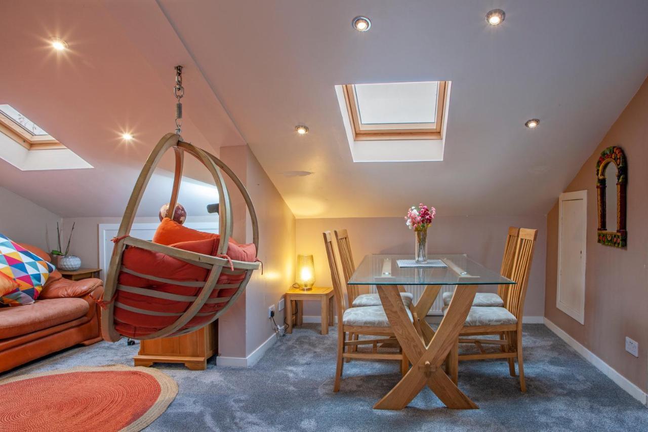 Premium 2Nd Floor 2 Bed Apt Sleeps 4 Adults In Oban Town Eksteriør bilde