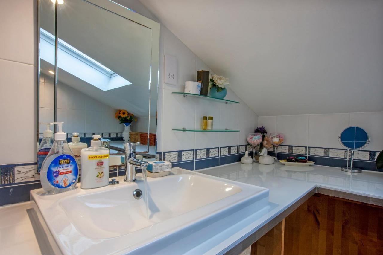 Premium 2Nd Floor 2 Bed Apt Sleeps 4 Adults In Oban Town Eksteriør bilde